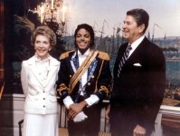 Michael-Jackson-souvenir--007.jpg Michael-Jackson-souvenir--007.jpg
