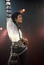bad-tour-25.jpg bad-tour-25.jpg