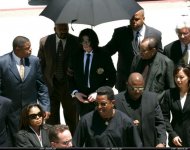 -Trial-Photos-June-2005-June-13-2005-Acquittal-michael-jackson-11318630-819-648.jpg -Trial-Photos-June-2005-June-13-2005-Acquittal-michael-jackson-11318630-819-648.jpg
