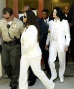 Trial-Photos-August-2004-August-16th-2004-michael-jackson-10130495-342-409.jpg Trial-Photos-August-2004-August-16th-2004-michael-jackson-10130495-342-409.jpg