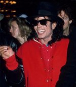 Best-smile-ever-michael-jackson-15898533-500-572.jpg Best-smile-ever-michael-jackson-15898533-500-572.jpg