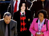 michael-jackson-parents.jpg michael-jackson-parents.jpg