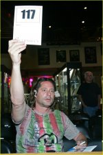 michael-jackson-auction-18.jpg michael-jackson-auction-18.jpg