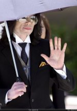 Trial-Photos-June-2005-June-1-2005-michael-jackson-11318655-566-819.jpg Trial-Photos-June-2005-June-1-2005-michael-jackson-11318655-566-819.jpg