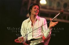 michaeljacksonphotosvictorytourshowse2810a.jpg michaeljacksonphotosvictorytourshowse2810a.jpg