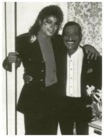 MJ & Sammy Davis Jr.jpg MJ & Sammy Davis Jr.jpg