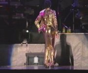 nice-um-back-michael-jacksons-gold-pants-23074699-576-480.jpg